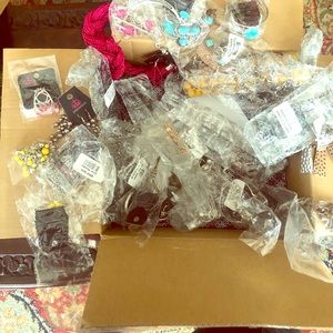 NEW PAPARAZZI LOT